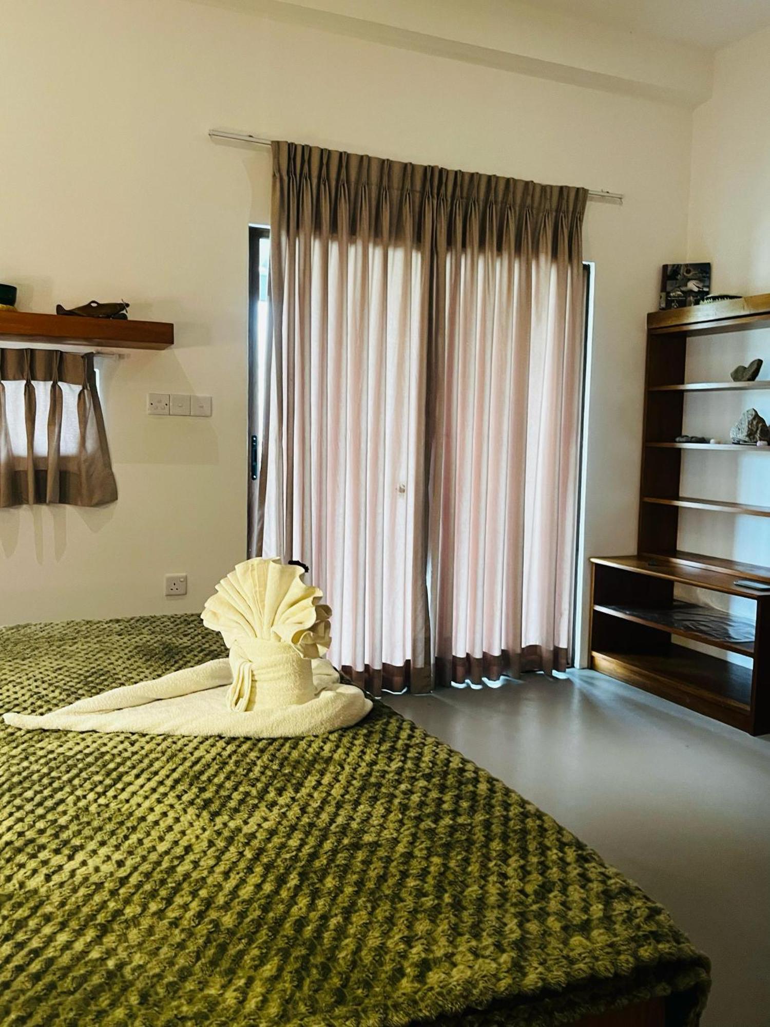 Gaia Ella Ecolodge And Yoga Centre Екстериор снимка